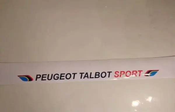 Pare soleil 205 Peugeot sport Blanc (Port inclus)